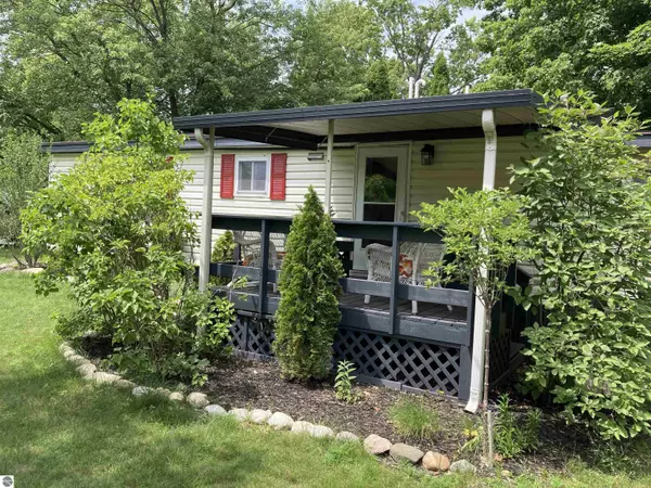 Elk Rapids, MI 49629,706 Golfview Circle