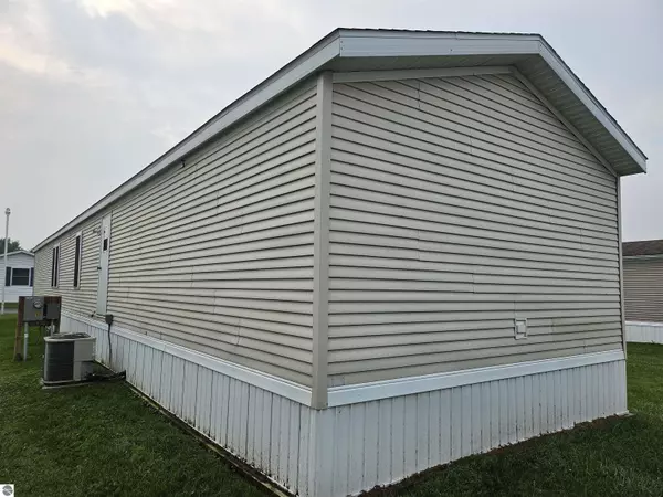 Mt Pleasant, MI 48858,4151 E Jordan Road