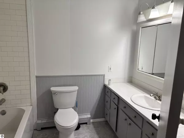 Lake City, MI 49651,7931 W Jennings Road