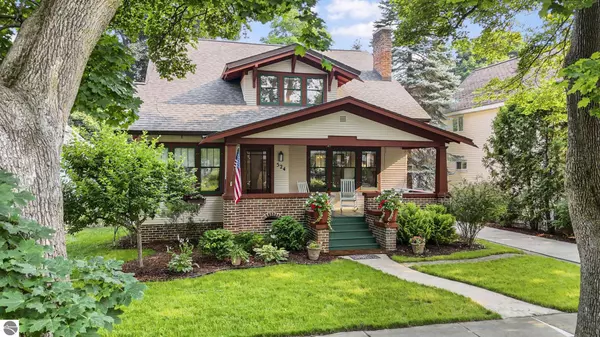 524 W Eighth Street, Traverse City, MI 49684