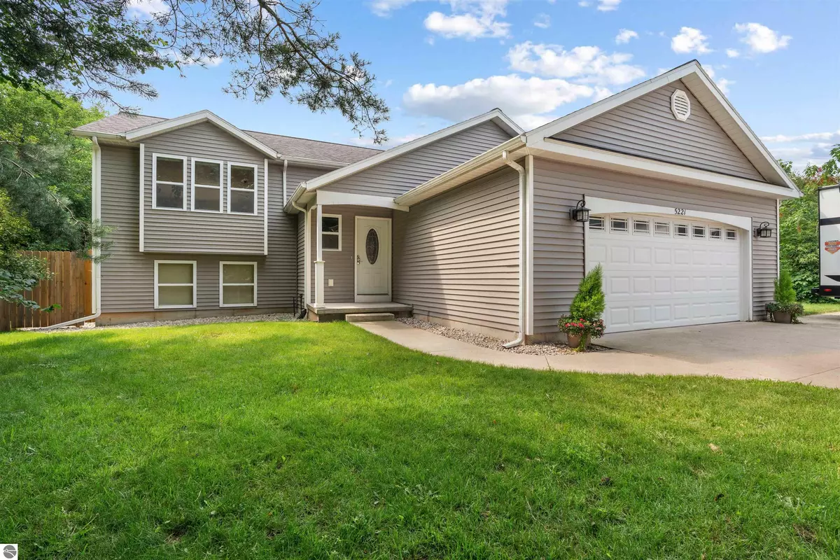 Traverse City, MI 49684,5221 Barney Road