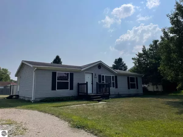 5226 Jonathon Lane, Mt Pleasant, MI 48858
