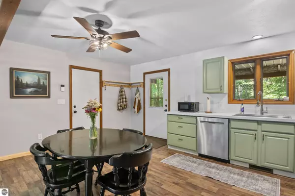 Kalkaska, MI 49646,3391 W Bear Lake Road