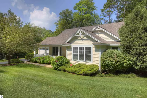 6347 Cedarmere, Traverse City, MI 49686