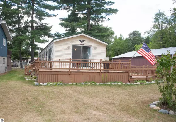 Lake, MI 48632,10711 S Shore Drive