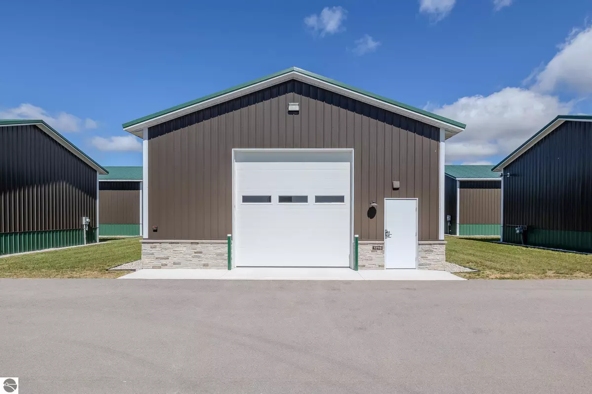 Traverse City, MI 49685,3898 Big Barn Lane Unit 22