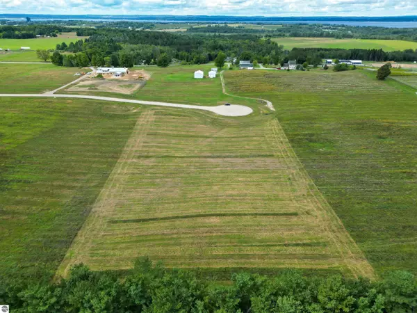 Williamsburg, MI 49690,00H Stroller Lane