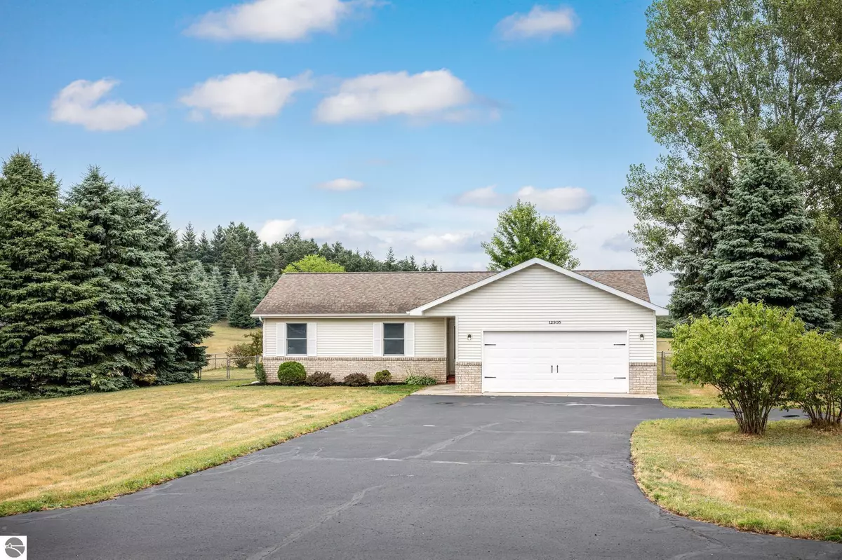 Cedar, MI 49621,12305 S Lincoln Hollow Court