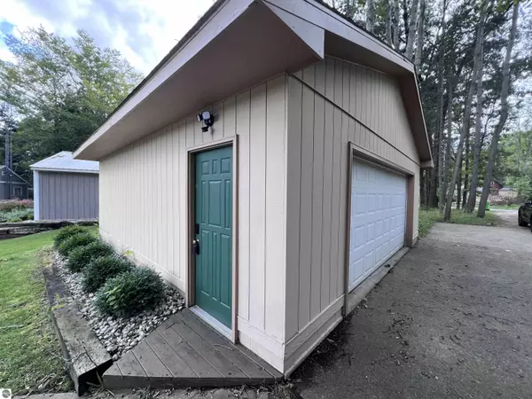 Mears, MI 49436,8090 W Lumberjack Drive