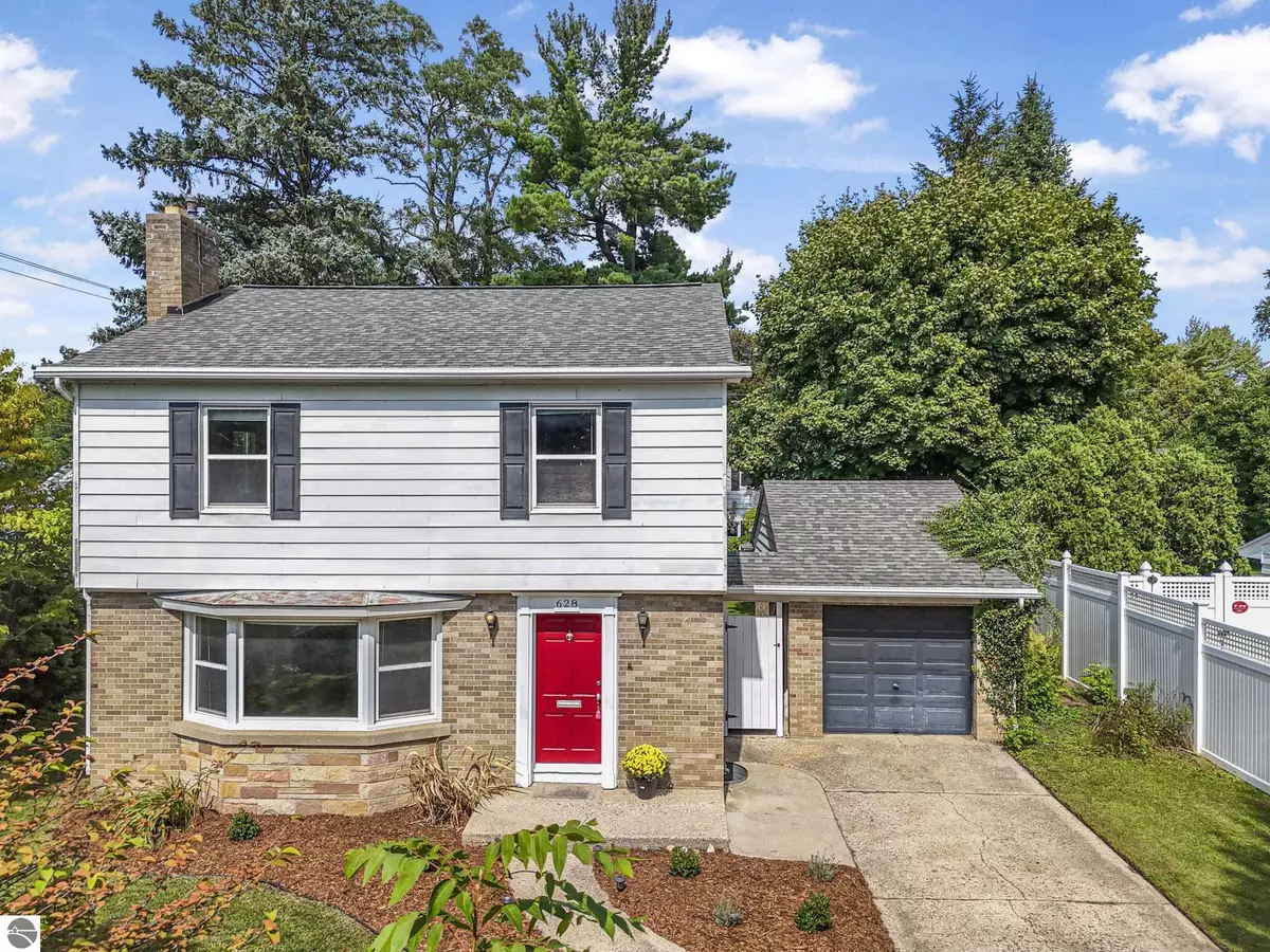 Traverse City, MI 49684,628 Sixth Street