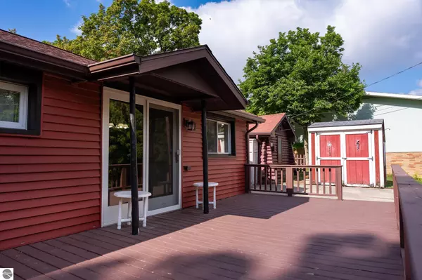 Mt Pleasant, MI 48858,604 Hopkins Avenue