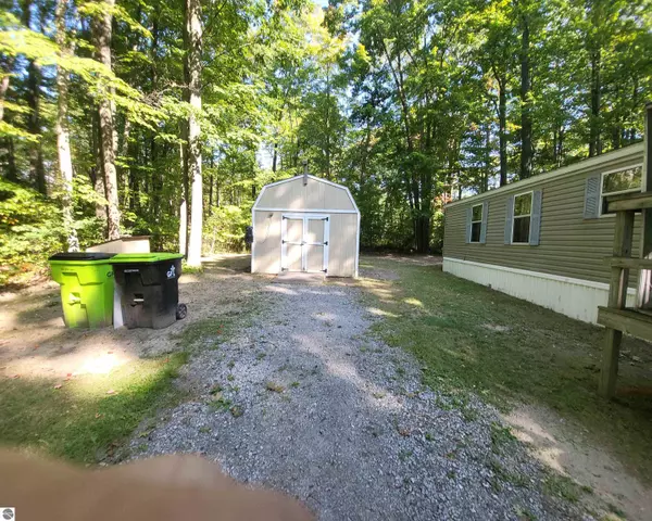 Roscommon, MI 48653,4628 Marl Lake Road