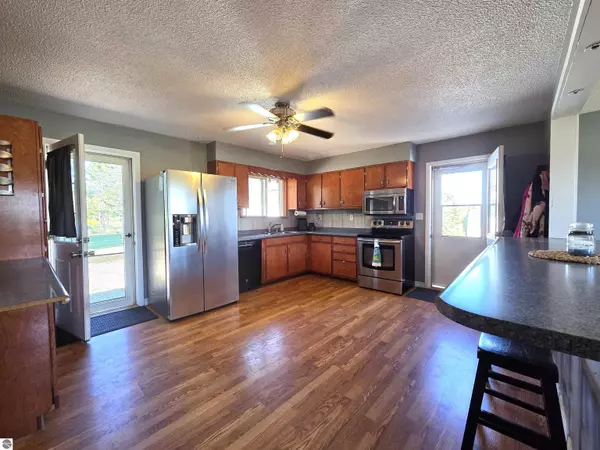 Linwood, MI 48634,1825 E North Boutell Road