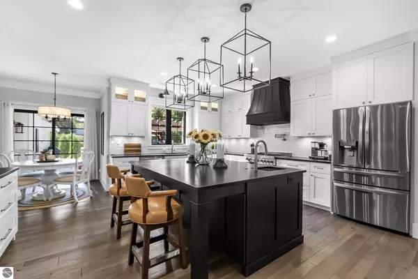 Traverse City, MI 49686,732 State Street