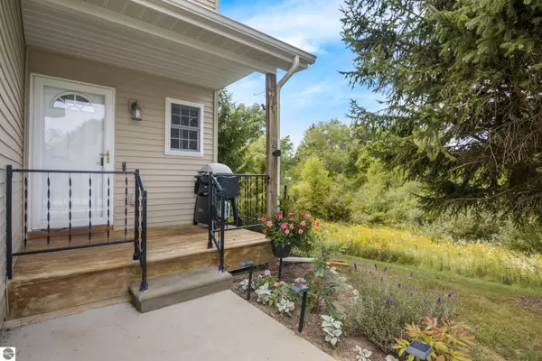 Traverse City, MI 49696,1807 Saint Joseph Street