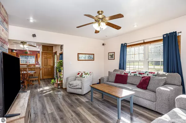 St Louis, MI 48880,610 N Union Street