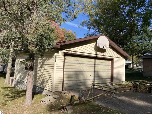 Lupton, MI 48635,3307 Deerfield Lane