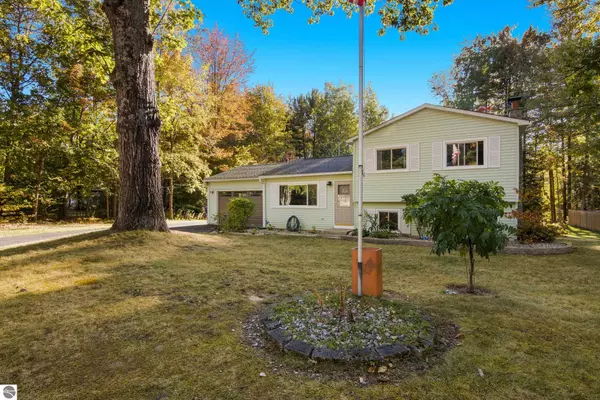 Interlochen, MI 49643,9669 Chateau Street