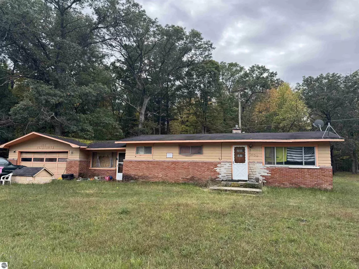 Oscoda, MI 48750,2920 F-41