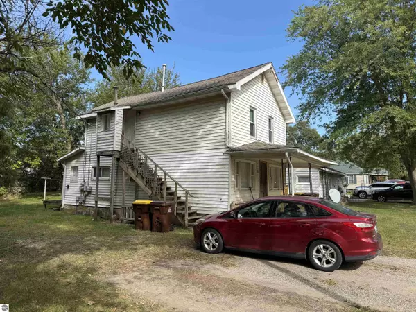 Alma, MI 48801,126 Holiday