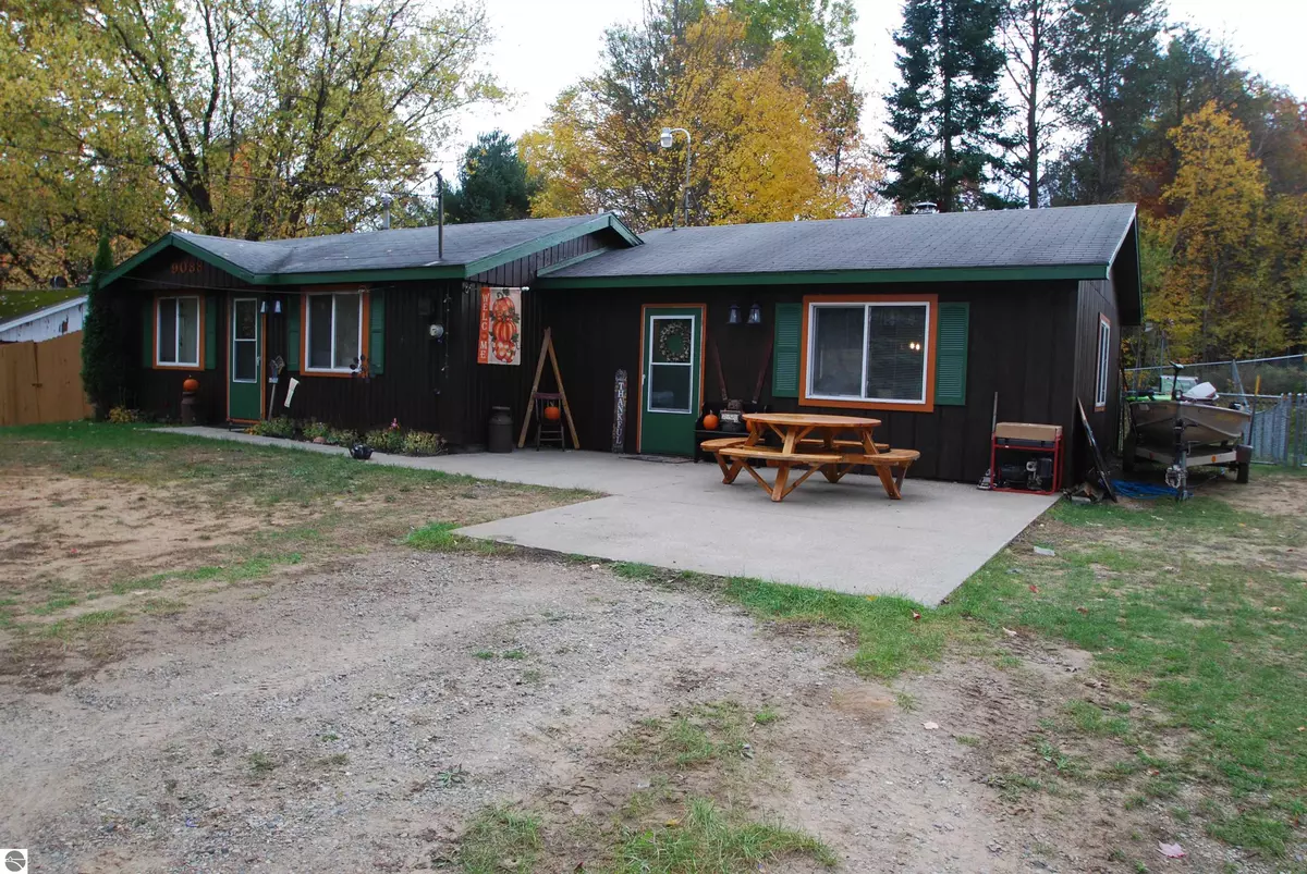 St Helen, MI 48656,9088 Sunshine Drive