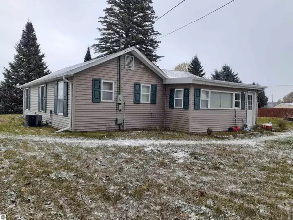 241 Smith Street, Oscoda, MI 48750