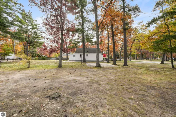 Traverse City, MI 49686-2912,315 Fair Street