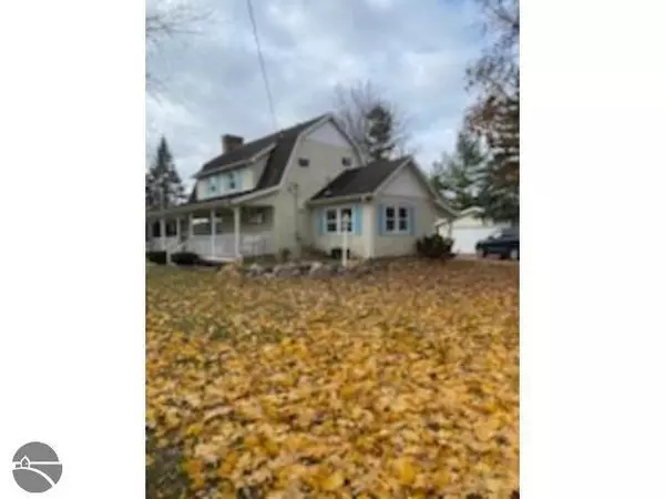 3217 Jefferson, Midland, MI 48640