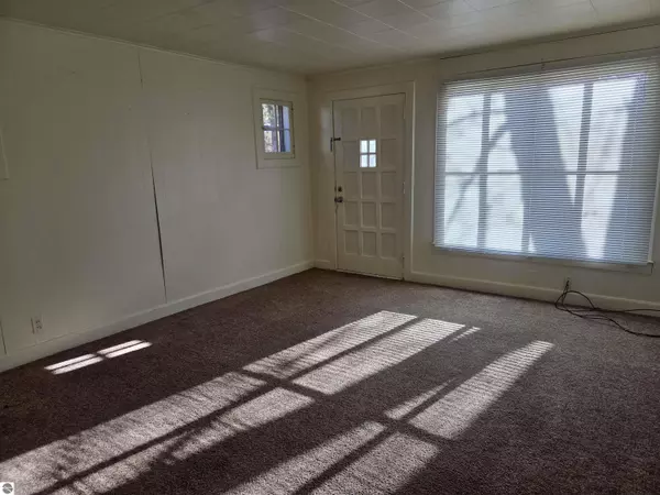 Mt Pleasant, MI 48858,517 E Bennett Avenue