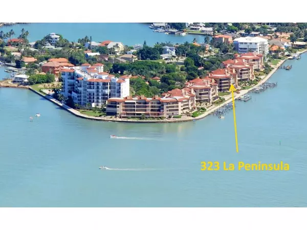 Naples, FL 34113,323 LA PENINSULA BOULEVARD #323