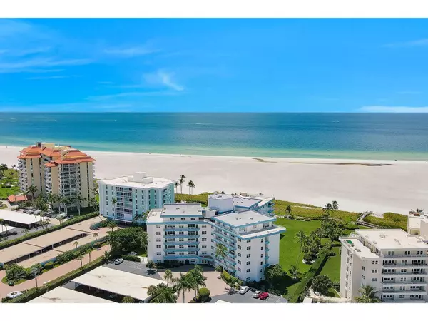 220 SEAVIEW COURT #215, Marco Island, FL 34145