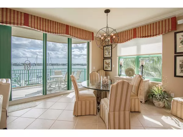 Marco Island, FL 34145,1069 BALD EAGLE DRIVE #404