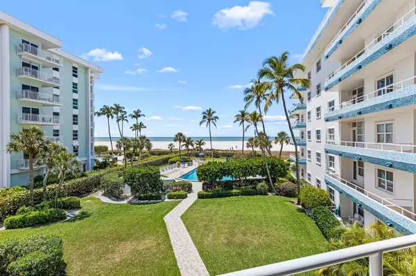 220 SEAVIEW #312, Marco Island, FL 34145