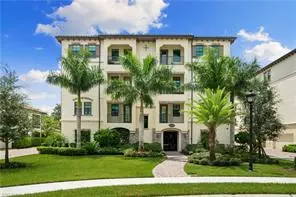 Naples, FL 34110,16360 VIANSA WAY #8-302