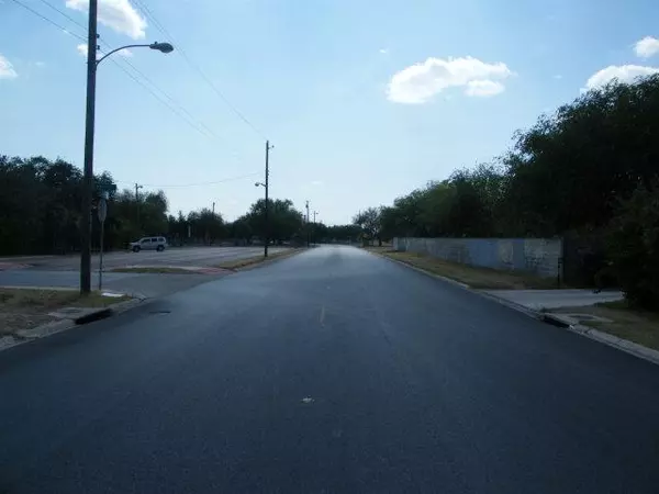 Mcallen, TX 78502,0000 E La Vista AVE