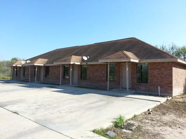 Penitas, TX 78576,1865 E Salinas