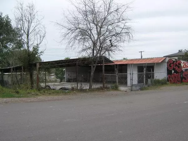 Rio Grande City, TX 78582,402 E 3rd ST