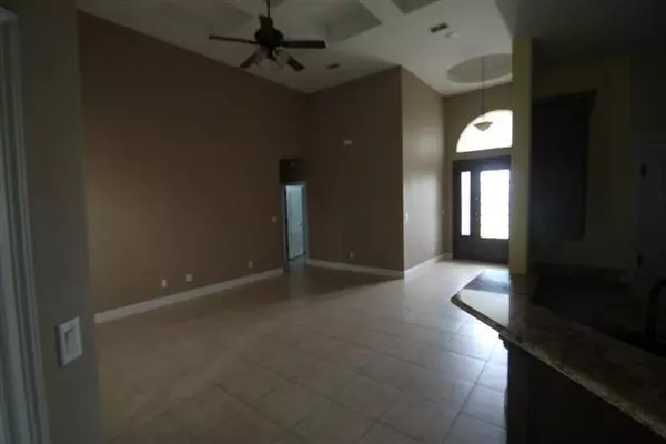 Weslaco, TX 78596,508 Orchard CT