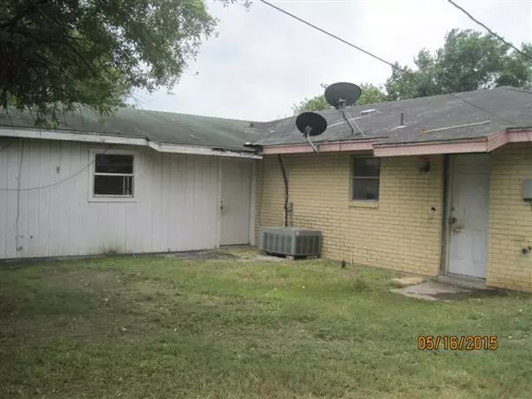 Elsa, TX 78543,203 Kennedy ST