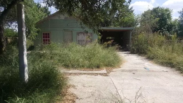 Weslaco, TX 78596,1106 E 29th ST