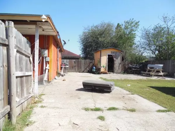 Donna, TX 78537,2901 Yanez AVE