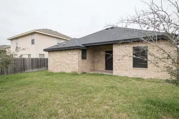 Edinburg, TX 78539,320 Bernal ST