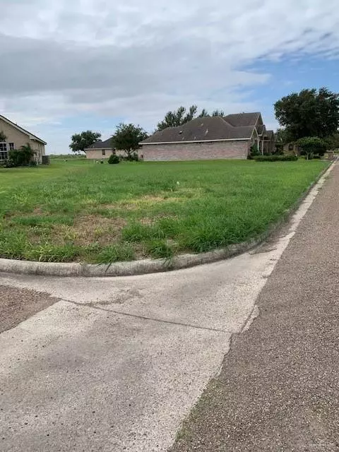 Elsa, TX 78543,934 Granjero CT