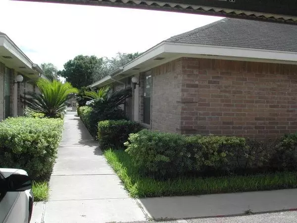 1608-1612 Bluebird AVE,  Mcallen,  TX 78504