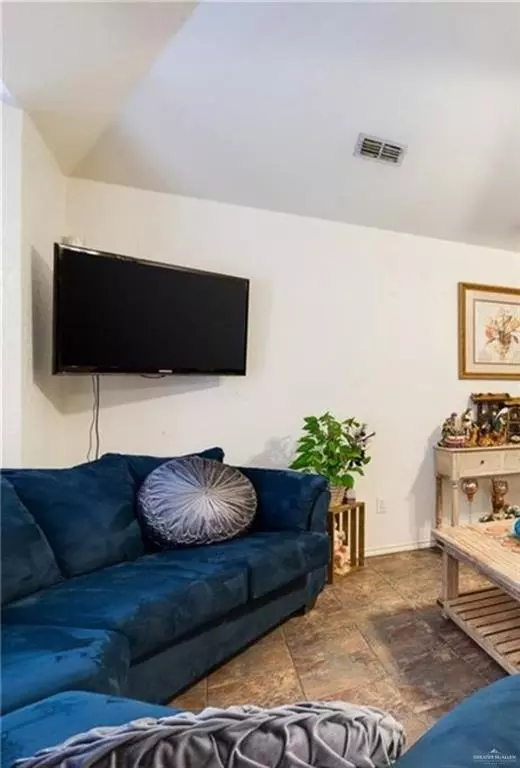 Pharr, TX 78577,100 W Moore RD #9