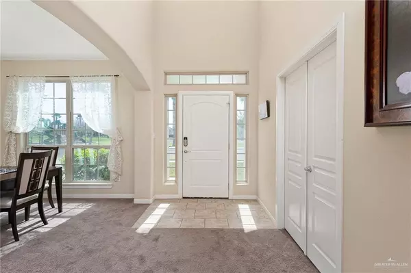 Mission, TX 78572,3710 Falcon DR