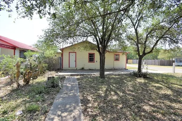 671 S 3rd ST,  Raymondville,  TX 78580