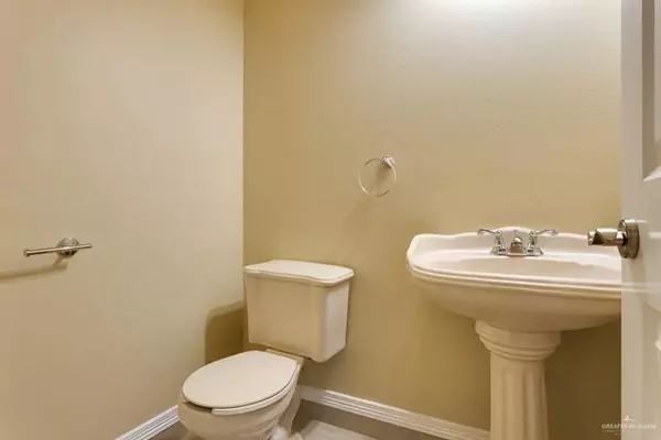 Mcallen, TX 78503,5211 S 29th ST