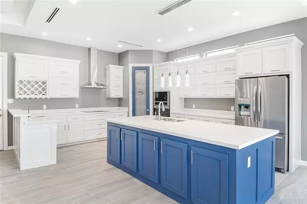 Mission, TX 78572,700 Lago CT