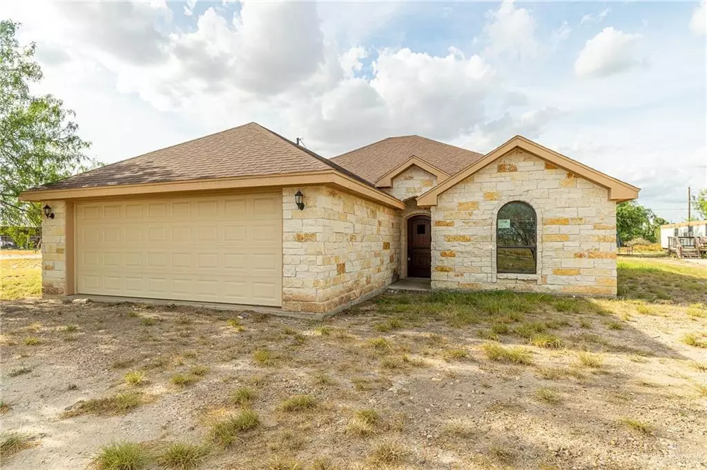 Sullivan City, TX 78595,613 El Sendero DR